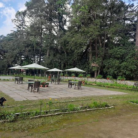 West View Hotel Раникет Екстериор снимка